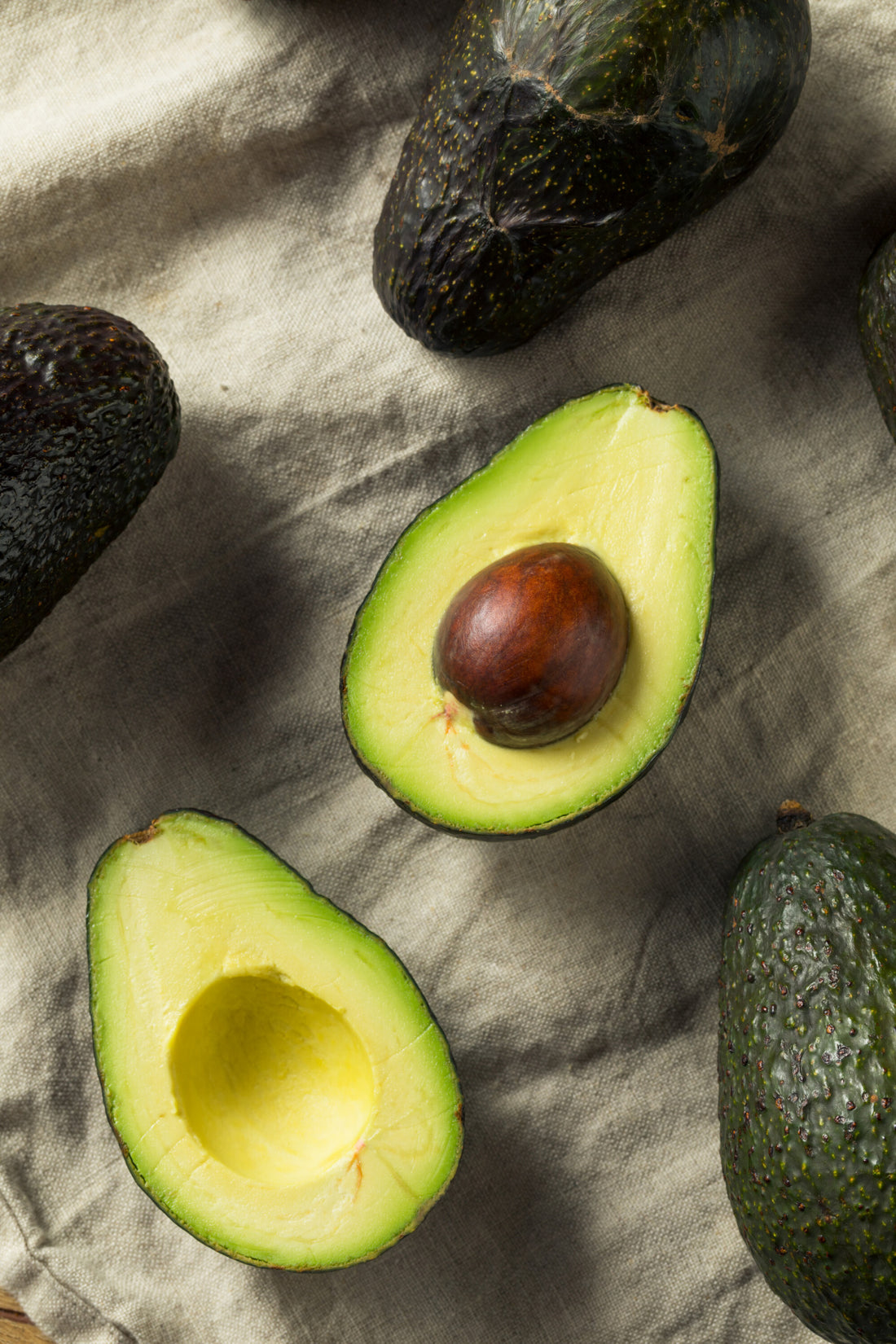 DIY Avocado & Vitamin E Face Mask for Clear, Acne-Free Skin